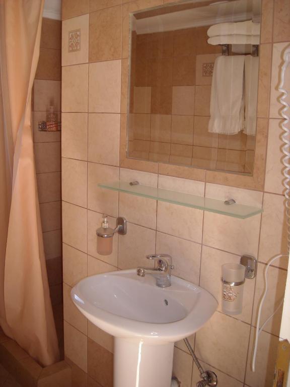 Aigiali Rooms Limnos  Bilik gambar